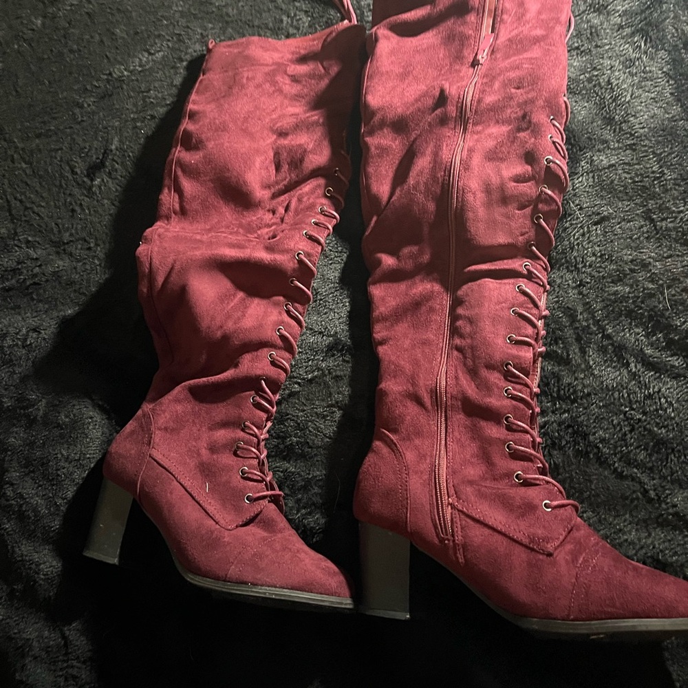 Women's Burgundy Knee-High Boots